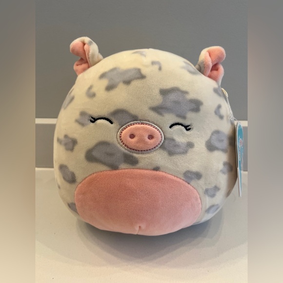 NWT Rosie the pig squishmallow 8” - Picture 1 of 7
